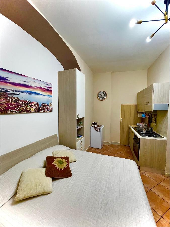 Materday Apartment نابولي المظهر الخارجي الصورة